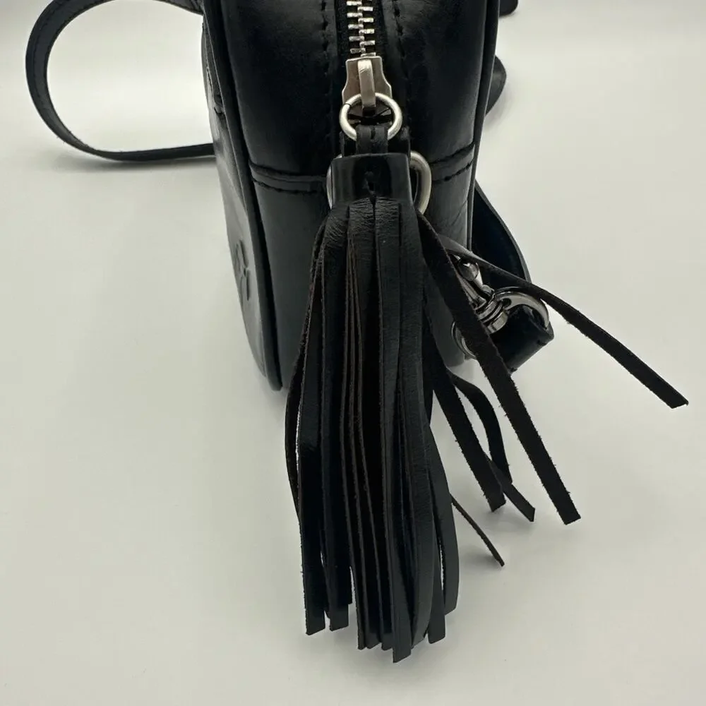 Patricia Nash strap lightly